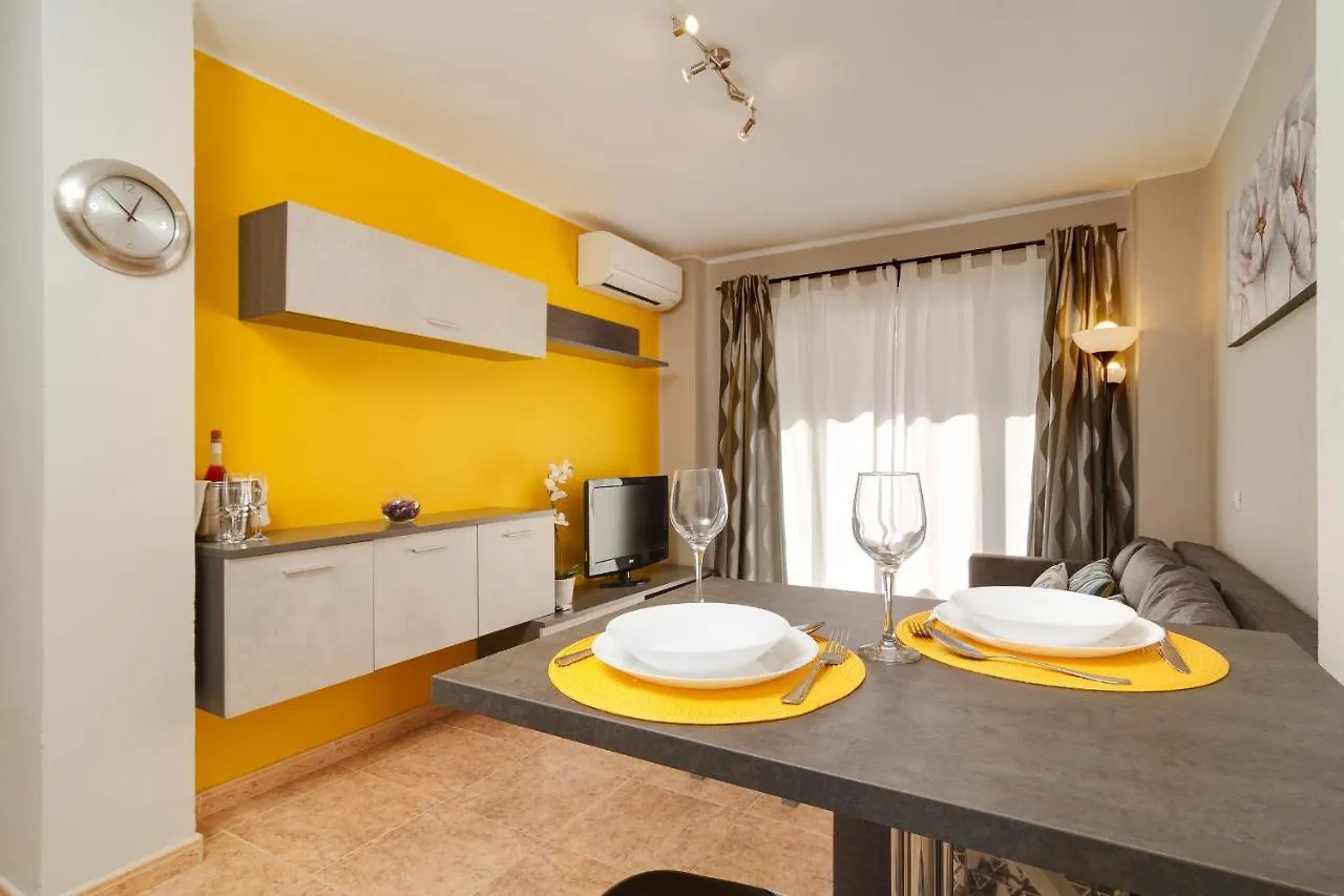 Apartmento Caribe Centro Casasol Nerja Spain